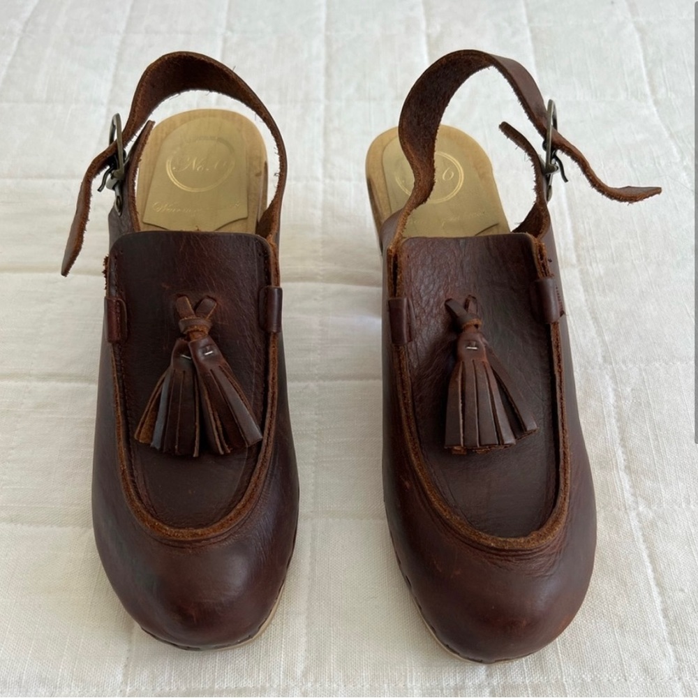 No 6 Tassel Crowley Clog Shoes
